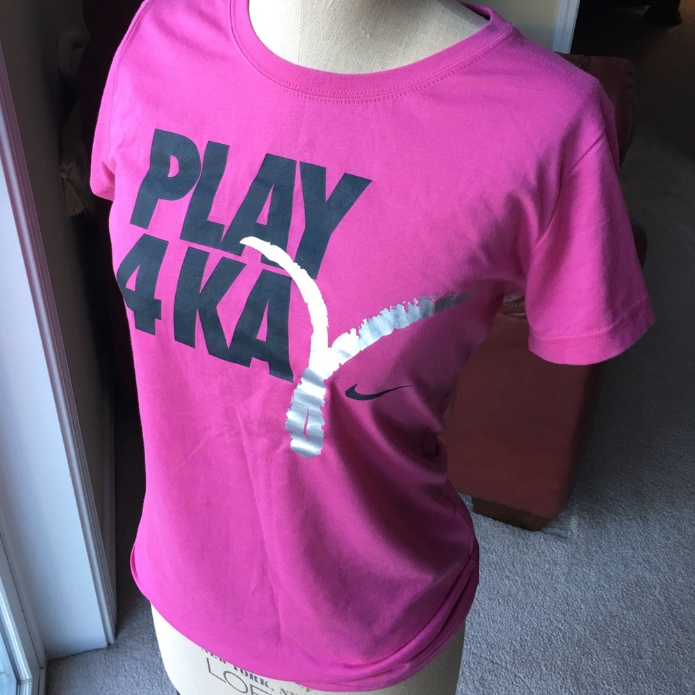 NIKE PINK SPORTS SHIRT!